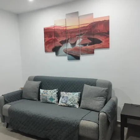 Casa De Maria Luisa Арона